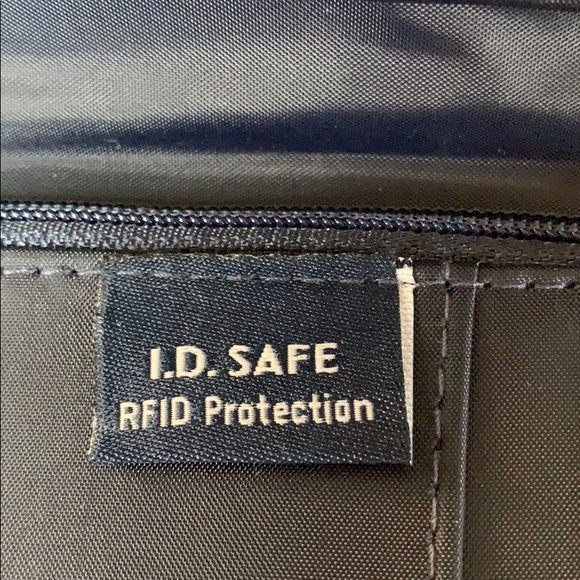 🛍⚓️NAUTICA wallet w/ RFID blocking - Picture 4 of 6